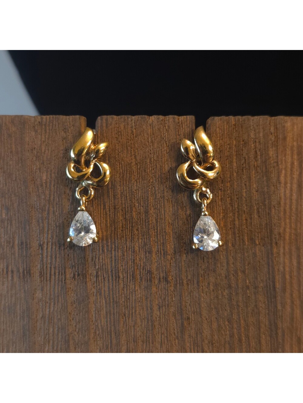 Vintage 14KT Plated Pear-Shaped Teardrop Earrings